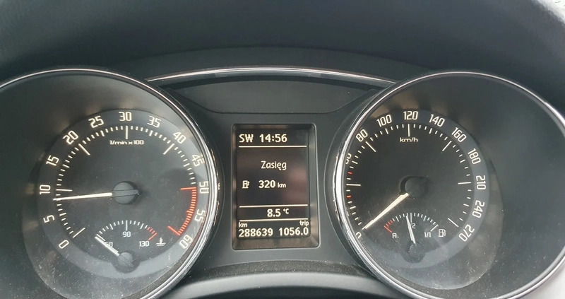Skoda Superb cena 35000 przebieg: 288639, rok produkcji 2015 z Prochowice małe 37